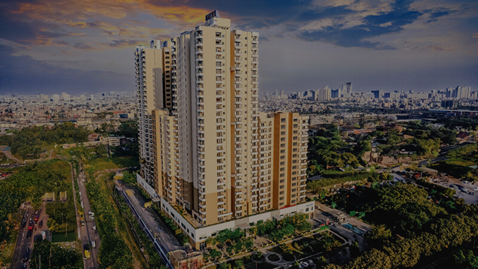 Wave Amore residential towers at Sector 32 Noida